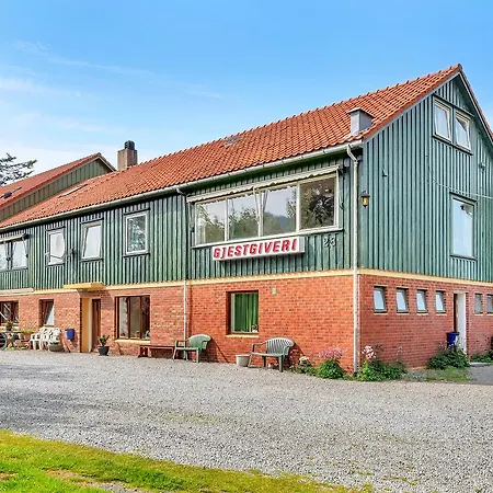Nokling Hostel Hjelmeland
