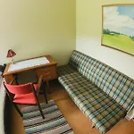 Nokling Hostel *